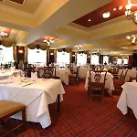 Beech Hill & 4*