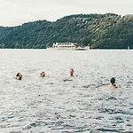 Beech Hill & 4*