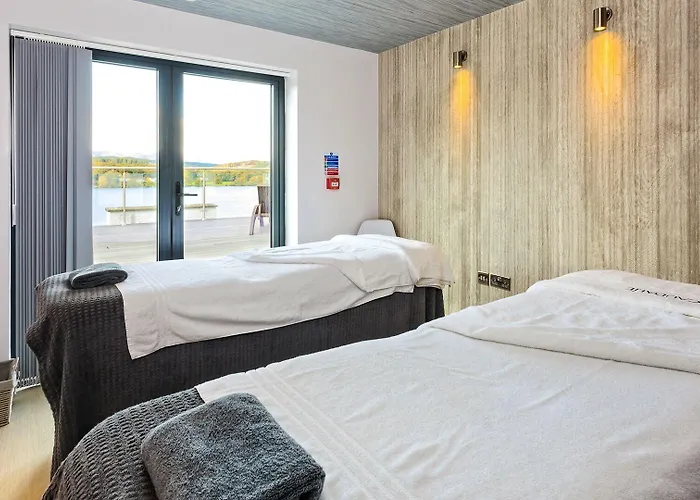 Beech Hill & 4* Windermere