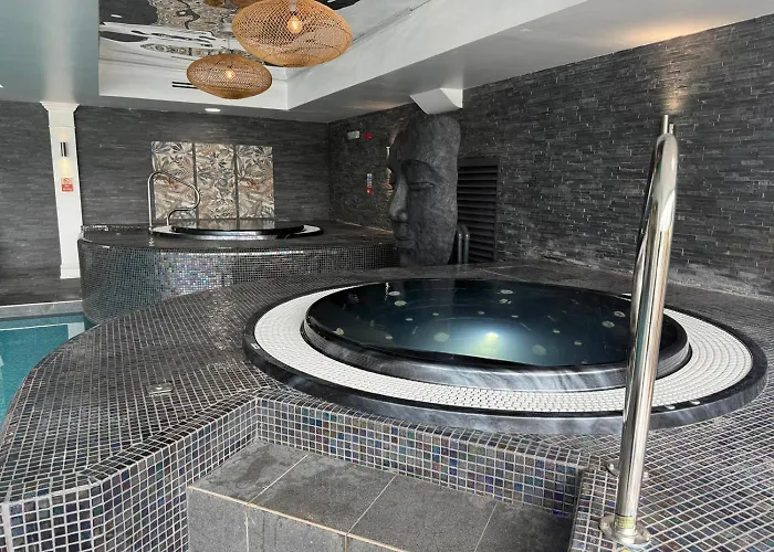 Hotel Beech Hill & 4*