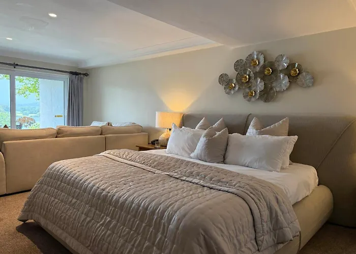 Beech Hill & Windermere